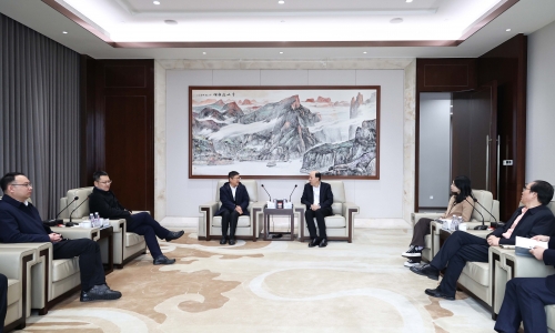 嘉兴港区党工委书记李陈源莅临爱游戏全站app官方网站调研